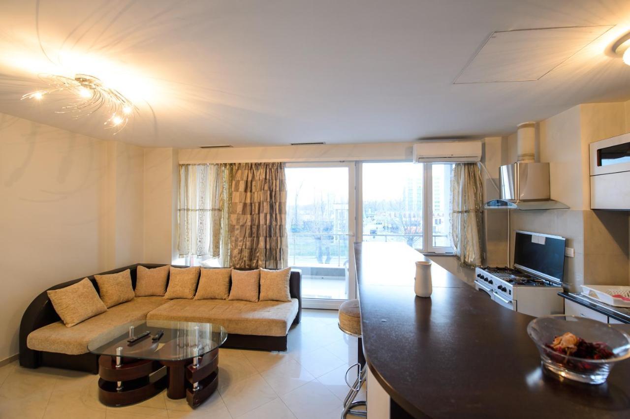 Coralia Luna Park Apartments Мамая Екстериор снимка