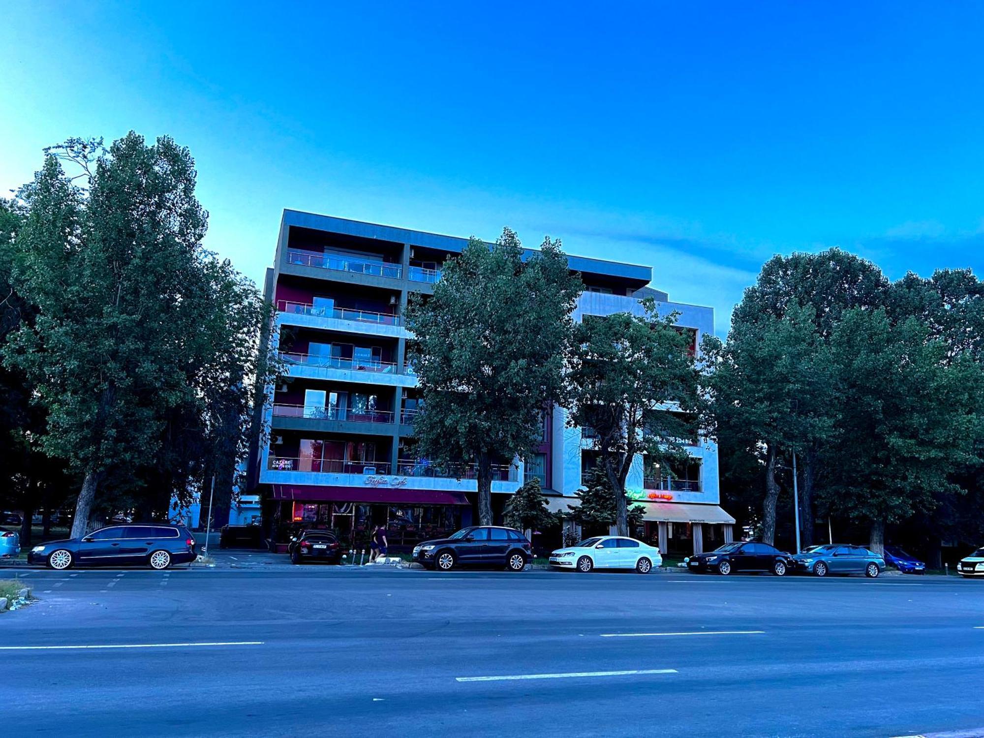 Coralia Luna Park Apartments Мамая Екстериор снимка